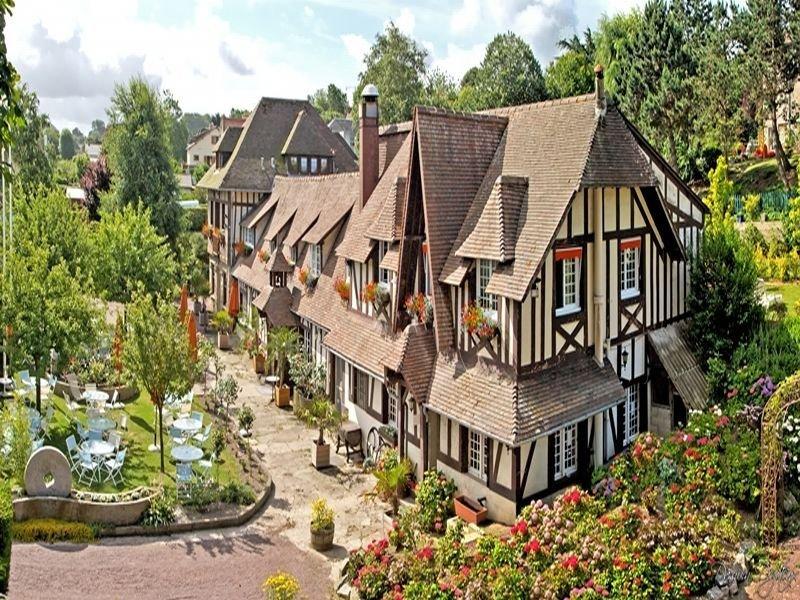 סריל-סור-מר Hostellerie Et Spa De La Vieille Ferme מראה חיצוני תמונה