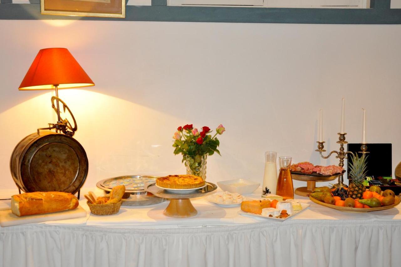 סריל-סור-מר Hostellerie Et Spa De La Vieille Ferme מראה חיצוני תמונה