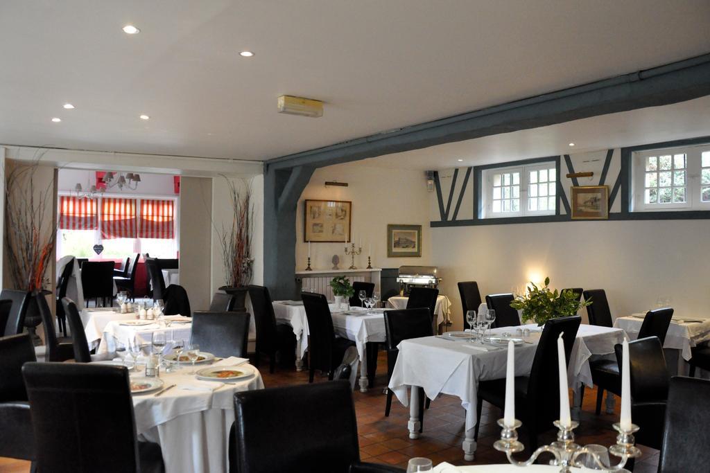 סריל-סור-מר Hostellerie Et Spa De La Vieille Ferme מראה חיצוני תמונה