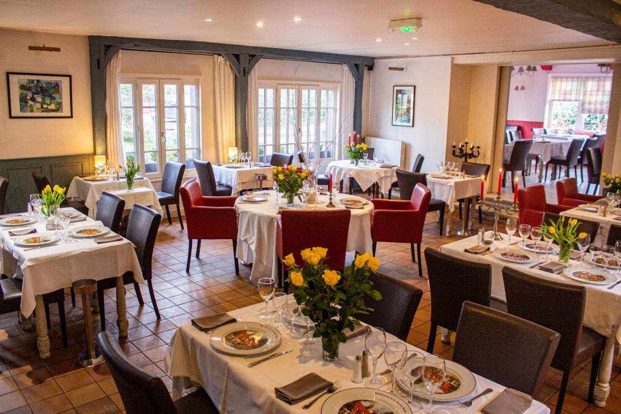 סריל-סור-מר Hostellerie Et Spa De La Vieille Ferme מראה חיצוני תמונה