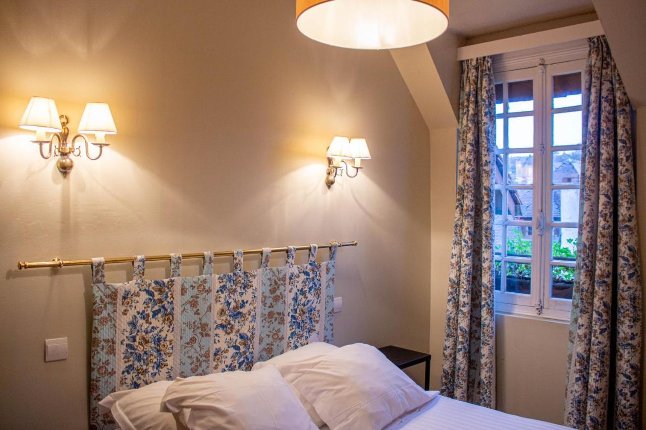 סריל-סור-מר Hostellerie Et Spa De La Vieille Ferme מראה חיצוני תמונה